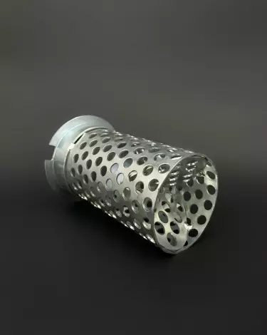 Filter strainers